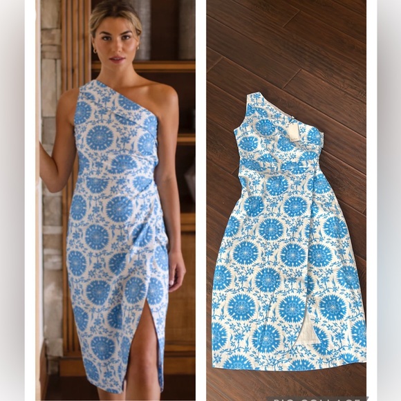 Hermoza Dresses & Skirts - $268 Hermoza Charlotte One Shoulder Medallion Print Wrap Midi Dress Blue S